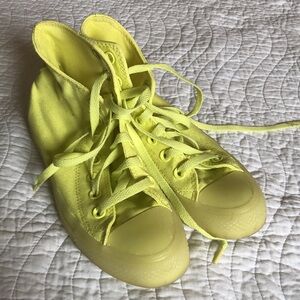 Neon yellow monochrome Converse Hi Tops women’s size 6 / men’s size 4